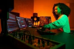 Steinberg Absolute 5 -Prominy Shop thumb d gallery base 7035d2ee